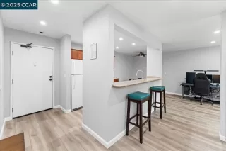 Photo #5: 41095196 Listing