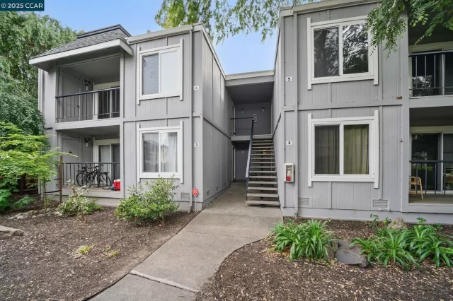 MLS: 41095211 Condo For Sale