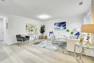 Photo #3: 41095227 Listing