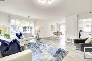 Photo #4: 41095227 Listing