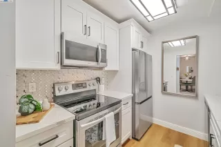 Photo #5: 41095251 Listing