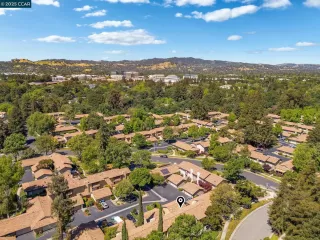 Photo #4: 41095273 Listing