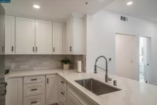 Photo #6: 41095349 Listing