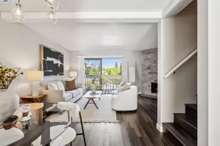 Photo #2: 41095435 Listing