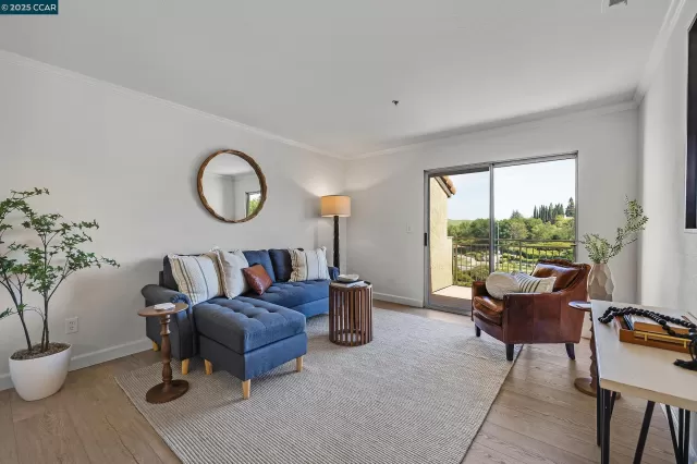 MLS: 41095468 Condo For Sale