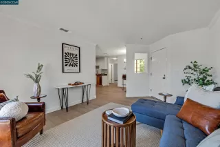 Photo #5: 41095468 Listing