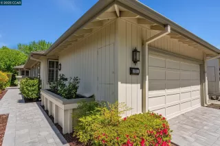 Photo #2: 41095469 Listing