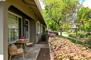 Photo #2: 41095502 Listing 