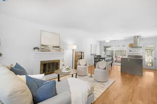 Photo #4: 41095502 Listing 