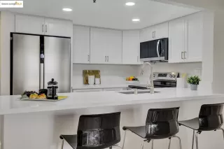 Photo #2: 41095553 Listing