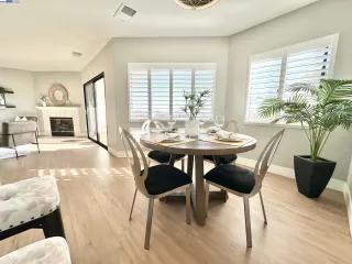 Photo #1: 41095670 Listing 