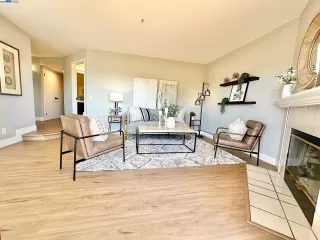 Photo #2: 41095670 Listing 