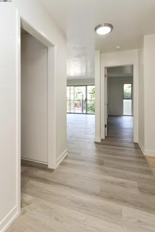 Photo #5: 41095828 Listing 