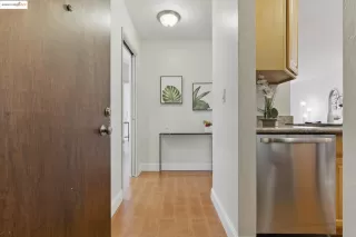 Photo #2: 41095865 Listing 