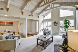 Photo #1: 41095883 Listing