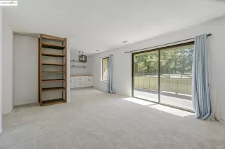 Photo #4: 41095886 Listing