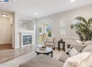 Photo #5: 41095888 Listing 