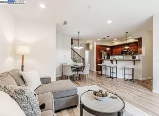 Photo #6: 41095888 Listing 