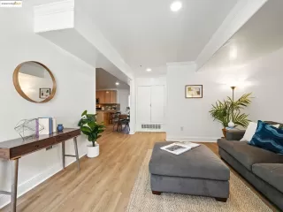 Photo #3: 41095929 Listing