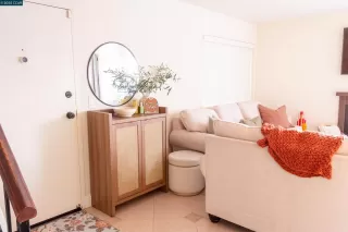 Photo #3: 41095938 Listing