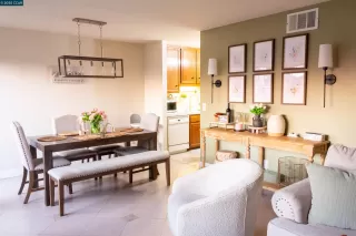 Photo #4: 41095938 Listing