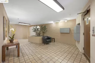 Photo #2: 41095996 Listing