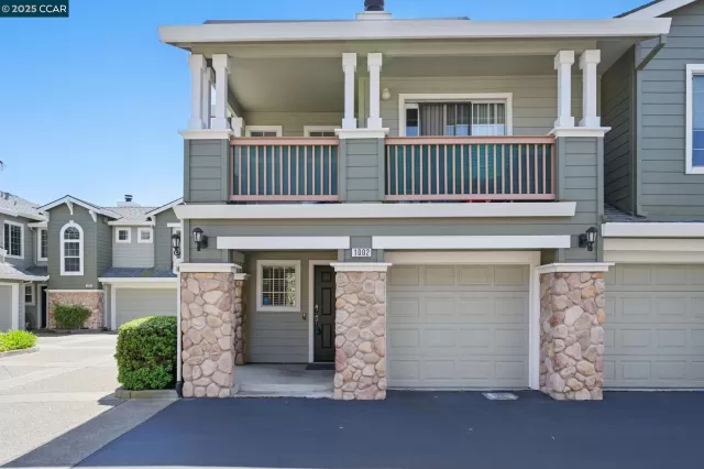 MLS: 41096039 Condo For Sale