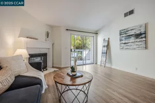 Photo #3: 41096057 Listing