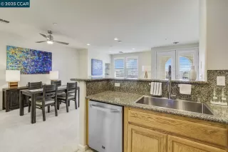 Photo #6: 41096441 Listing