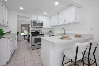 Photo #4: 41096485 Listing