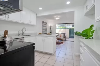 Photo #5: 41096485 Listing