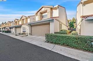 Photo #1: 41096532 Listing