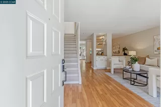 Photo #5: 41096571 Listing 