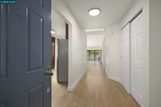 Photo #4: 41096605 Listing