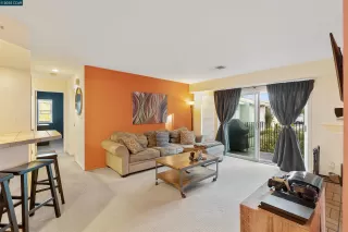 Click for more information on MLS # 41096784 : 1089 WESLEY COURT # 8 More Details about MLS # 41096784 : 1089 WESLEY COURT # 8