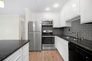 More Details about MLS # 41096792 : 325 LENOX AVE # 308
