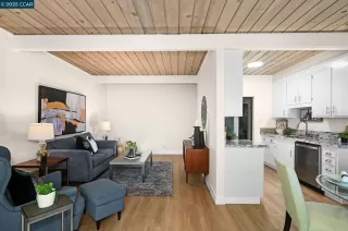 Photo #2: 41096821 Listing