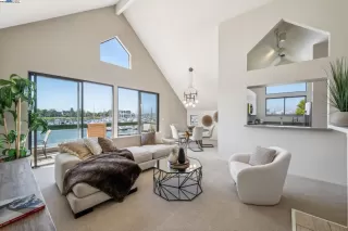 Photo #5: 41096834 Listing