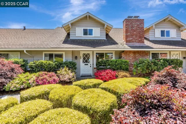 MLS: 41096920 Condo For Sale