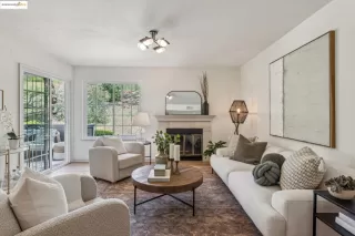 Photo #3: 41096921 Listing