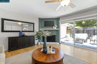 Photo #6: 41097060 Listing 