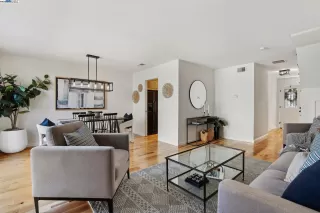 Photo #6: 41097093 Listing
