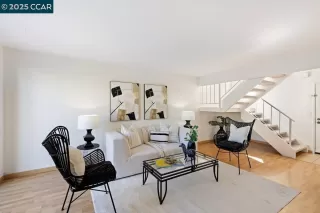 Photo #5: 41097164 Listing