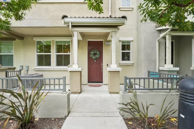 MLS: 41097237 Condo For Sale