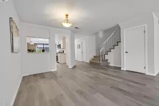 Photo #3: 41097245 Listing