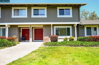 More Details about MLS # 41097277 : 1466 GREENLAWN DR