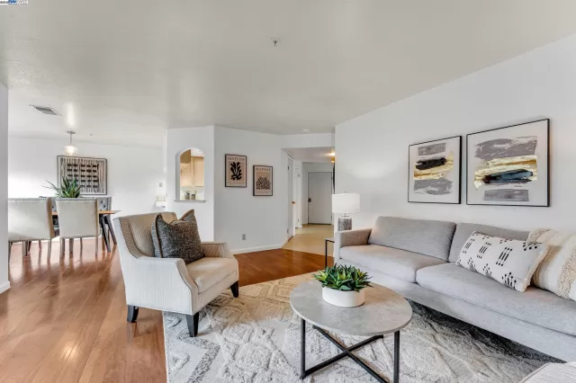 MLS: 41097301 Condo For Sale