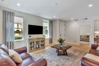 Photo #4: 41097313 Listing 