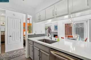 More Details about MLS # 41097354 : 149 MIDLAND WAY