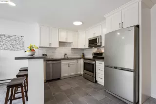 Photo #5: 41097454 Listing